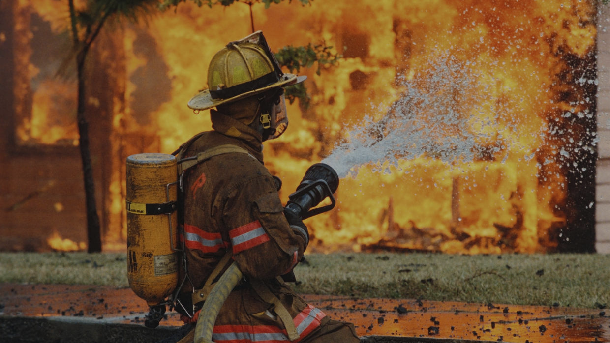 equipo contra incendio proteccion persona y servicios de extintores